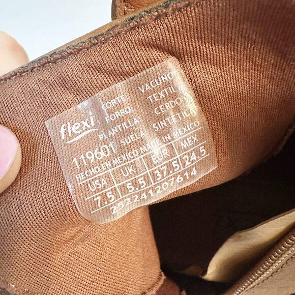 Flexi Tan Leather Lace Up Chunky Heel Lug Sole Mid Calf Boots Women’s Size 7.5 - Picture 10 of 12